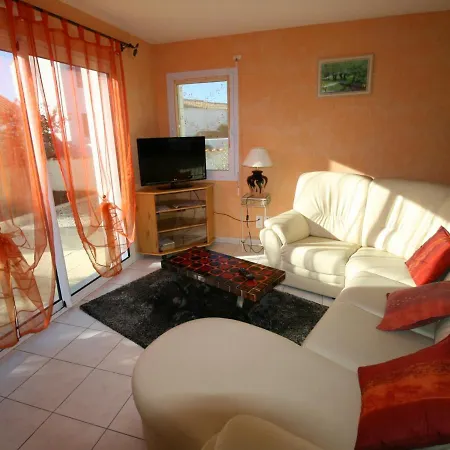 Maison La Tranche-sur-mer, 3 Pieces, 4 Personnes - Fr-1-22-252 * La Tranche-sur-Mer