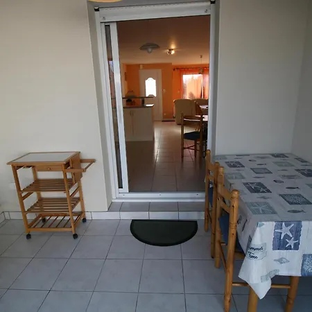 Holiday home Maison La Tranche-sur-mer, 3 Pieces, 4 Personnes - Fr-1-22-252 La Tranche-sur-Mer